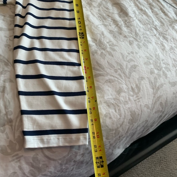 Orley Size L top - Picture 8 of 9